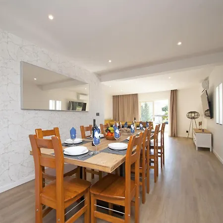 Villa In Branqueira Near Santa Eulalia Beach
